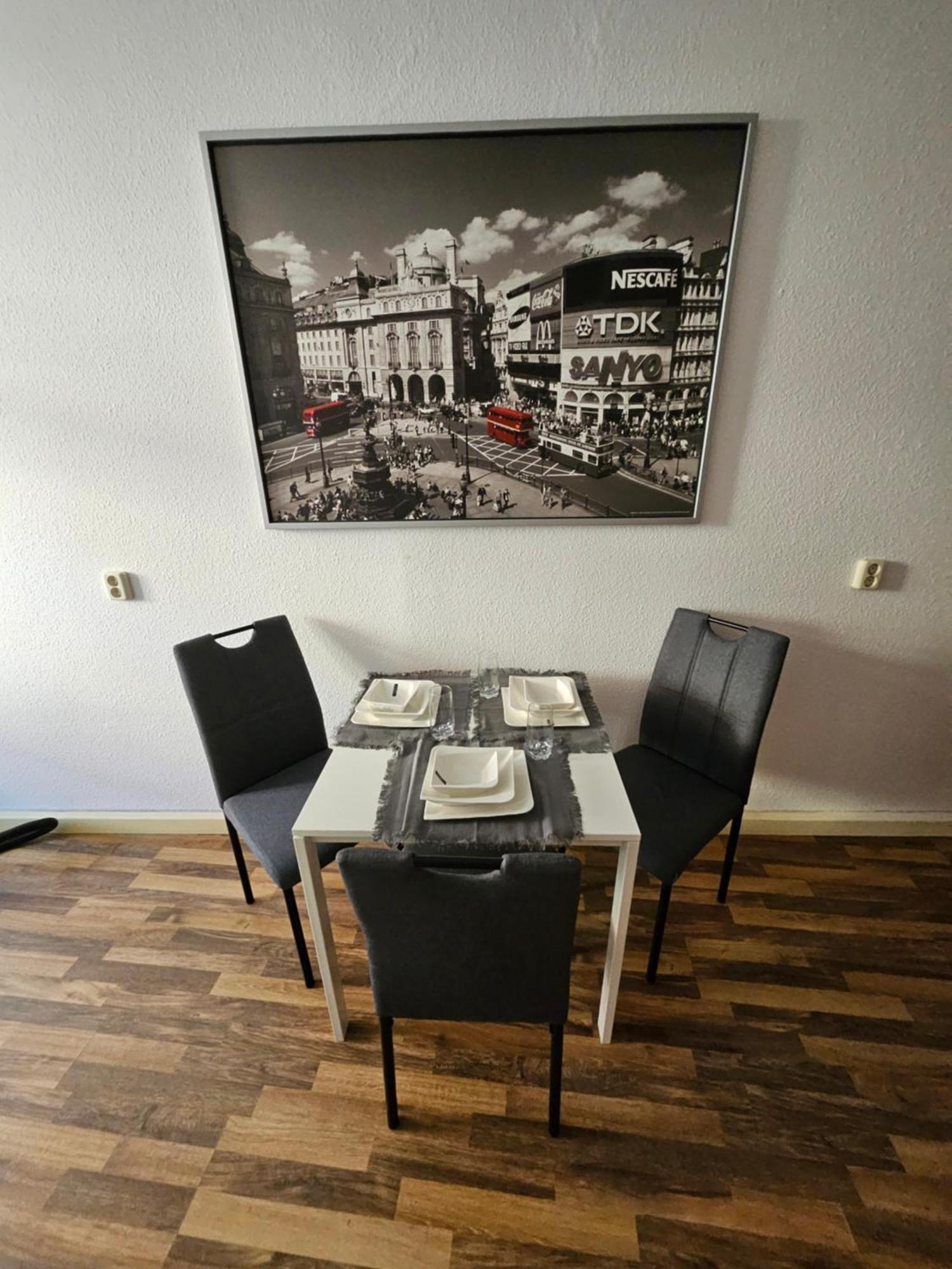 Ferienwohnung Apartment In Zittauer Stadtzentrum Innenstadt Innenring Top Lage - Wohnen Auf Zeit In Zittau - 1 Raum Wohnung Dış mekan fotoğraf